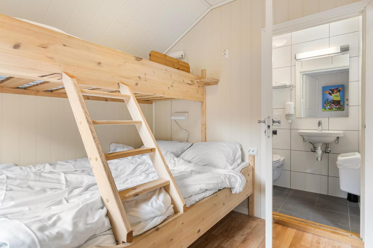 Hotel Mikkelparken Ferietun Kinsarvik Esterno foto